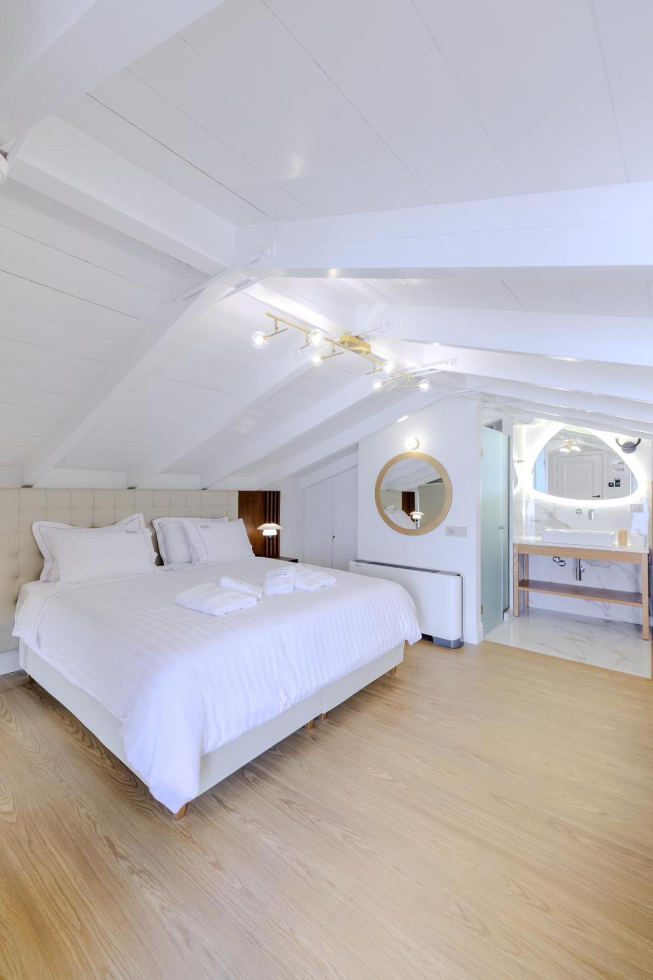 Nafplion Comfy Suites Exterior photo