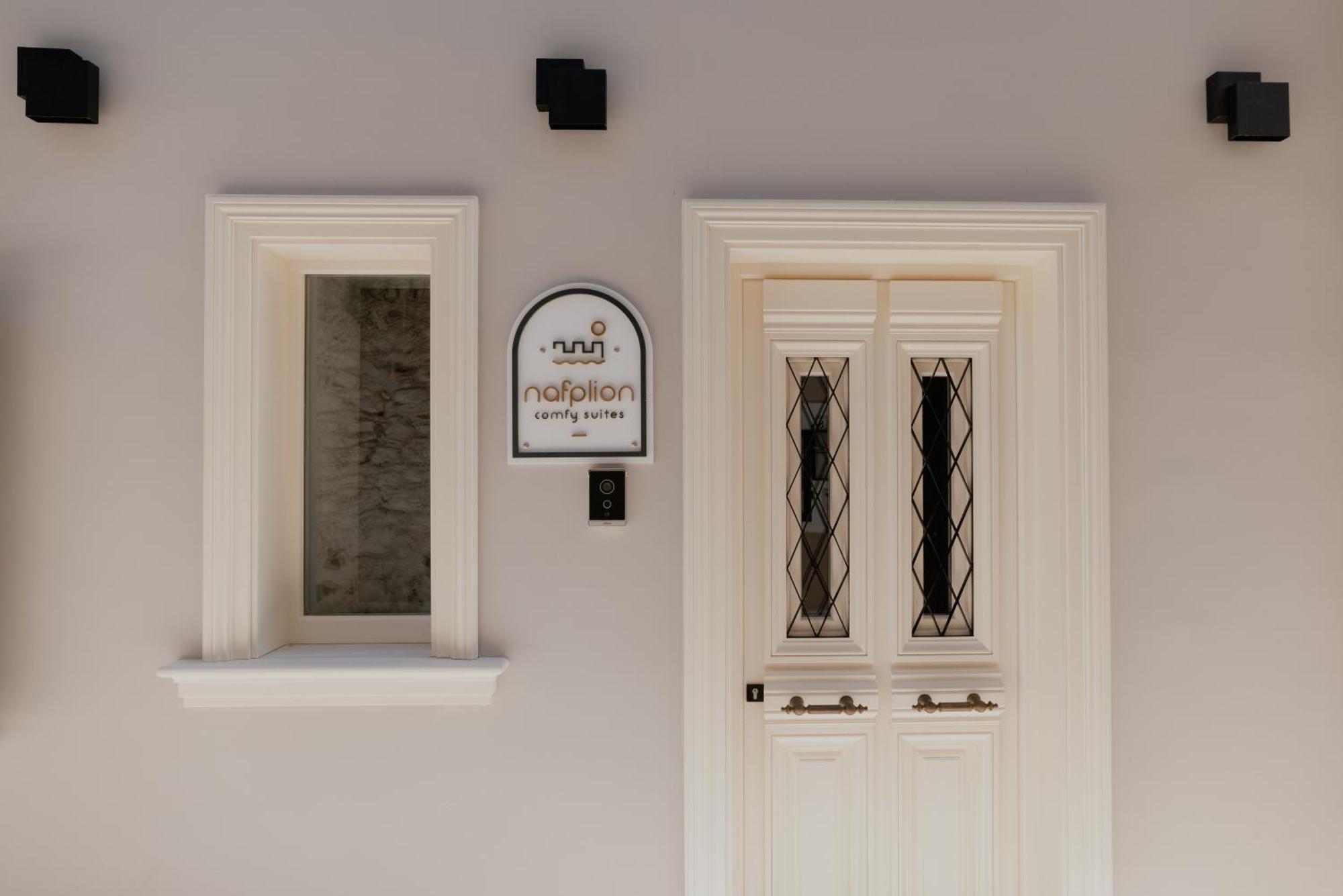 Nafplion Comfy Suites Exterior photo