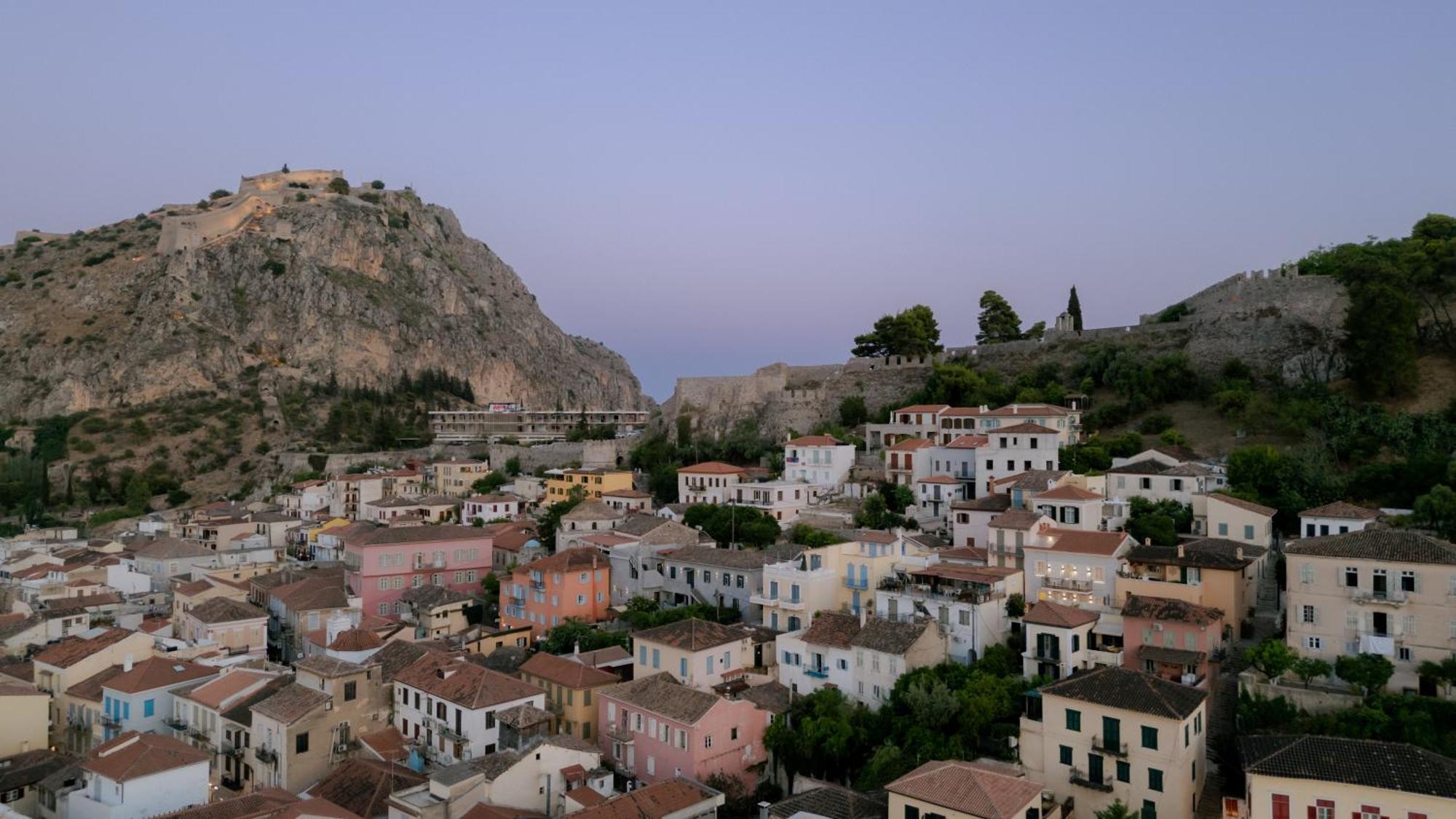 Nafplion Comfy Suites Exterior photo