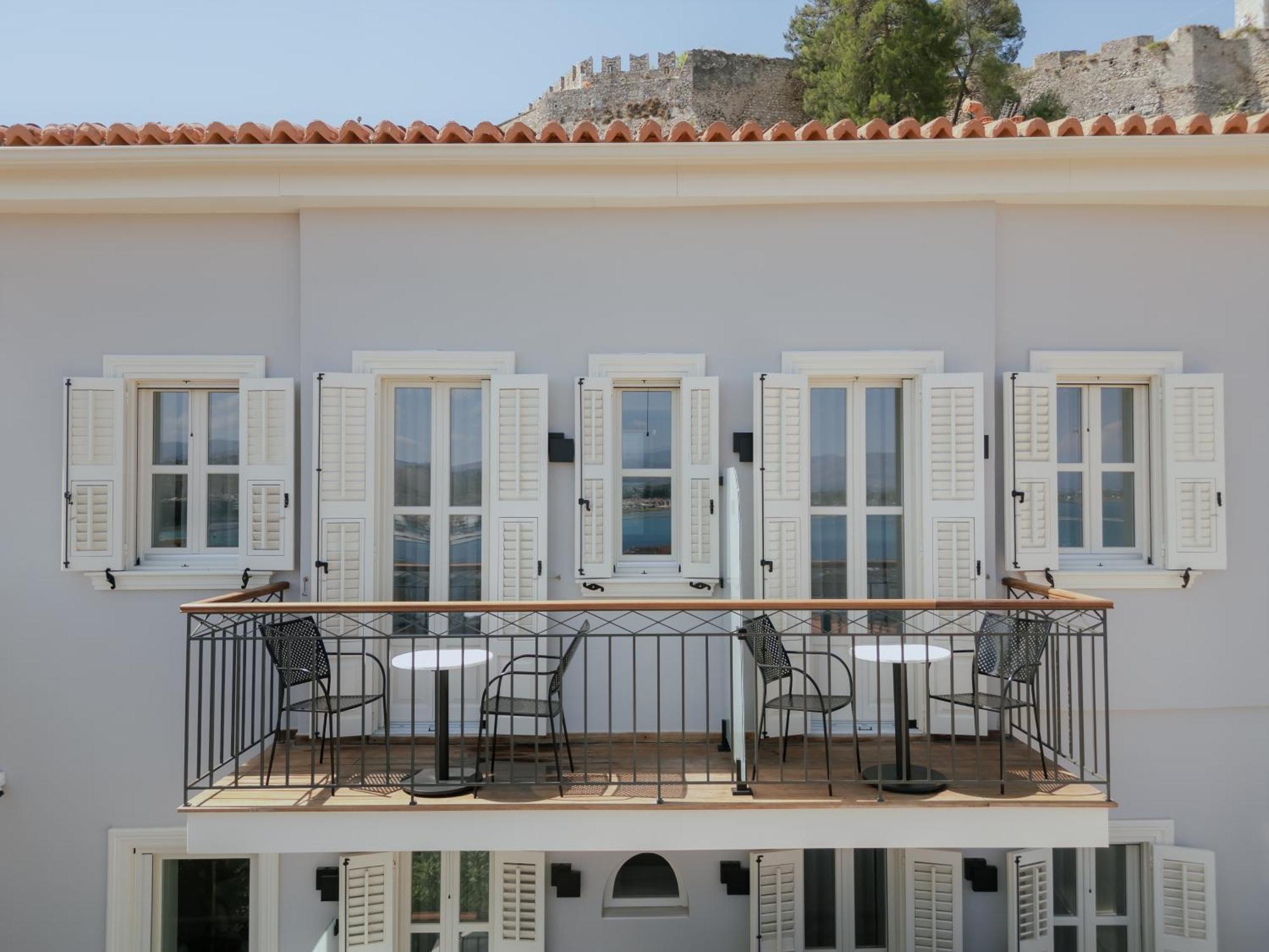 Nafplion Comfy Suites Exterior photo